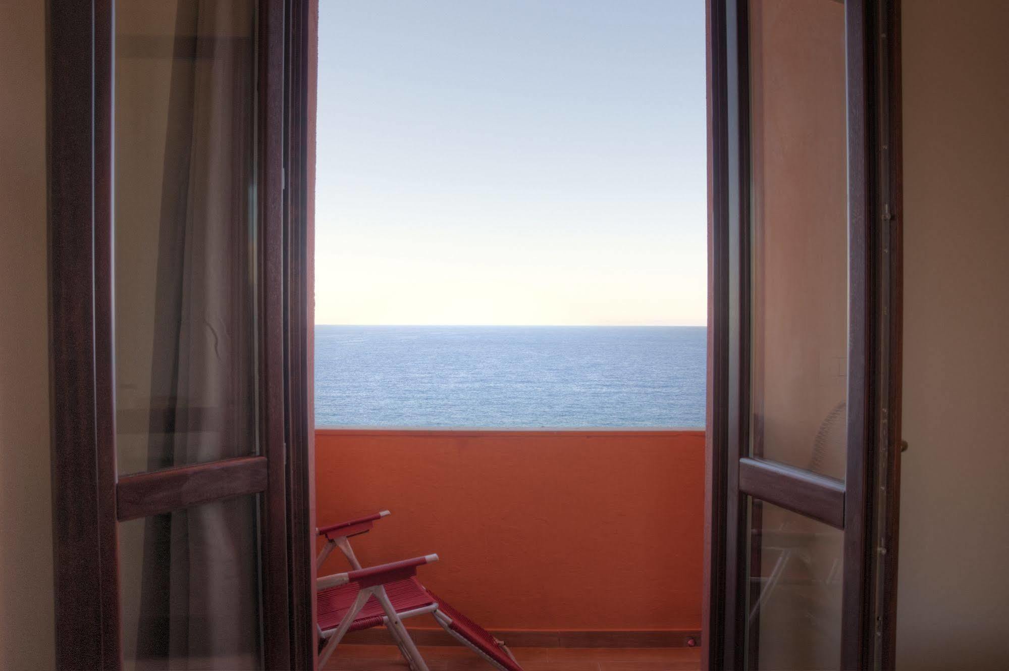 Hotel Bue Marino Pantelleria Ngoại thất bức ảnh